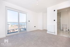 Photo 31- click for photo gallery